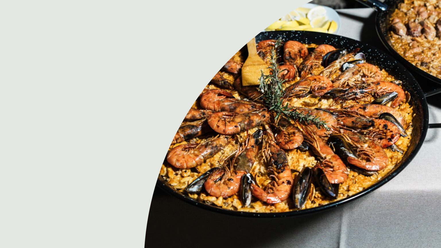 Paella de marisco de Blue Moon